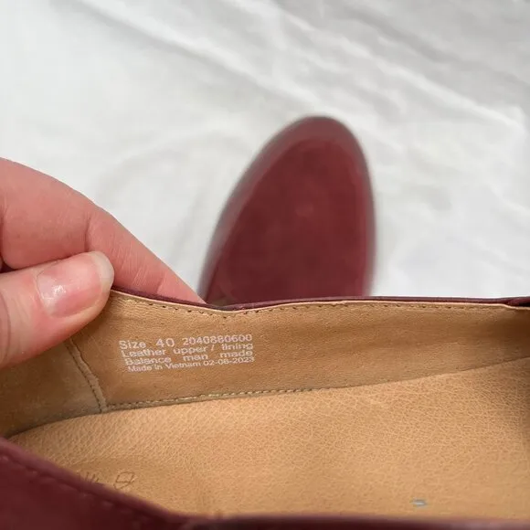 Dansko Womens Lace Burgundy Suede &amp; Leather Slip on Loafers Size 40 / US 10
