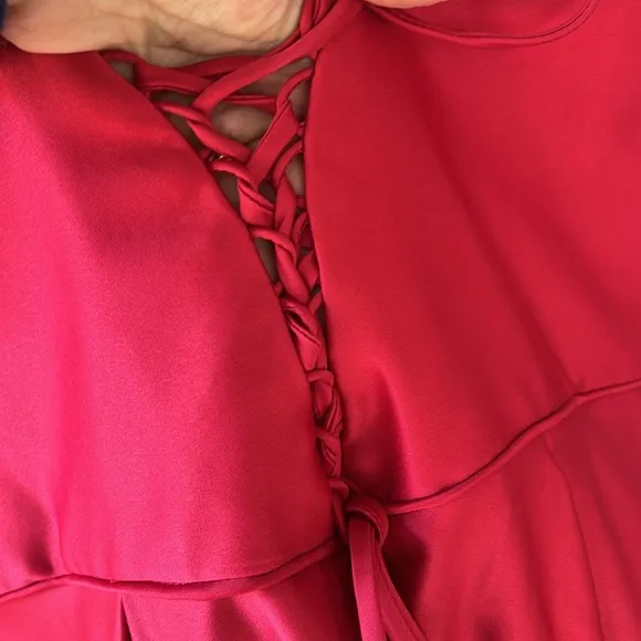 David’s Bridal New w Tag Sz 18 BETSY AND ADAMHigh-Neck Satin Ball Gown in Red