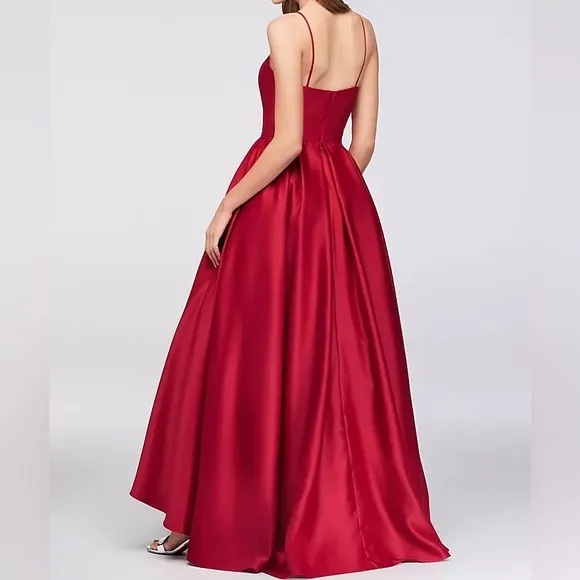 David’s Bridal New w Tag Sz 18 BETSY AND ADAMHigh-Neck Satin Ball Gown in Red
