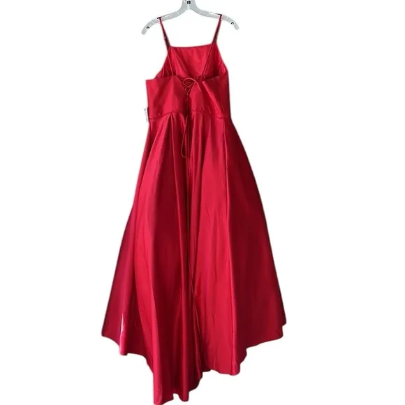 David’s Bridal New w Tag Sz 18 BETSY AND ADAMHigh-Neck Satin Ball Gown in Red