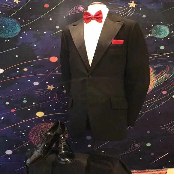 Delton peak lapel Tuxedo Coat