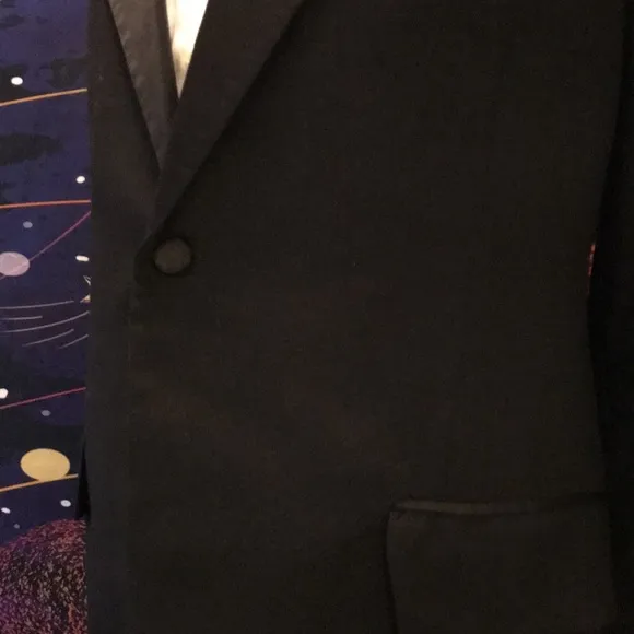 Delton peak lapel Tuxedo Coat
