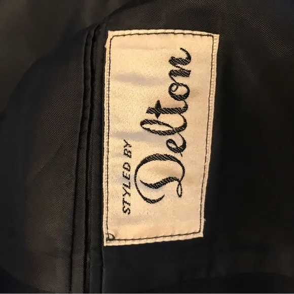 Delton peak lapel Tuxedo Coat