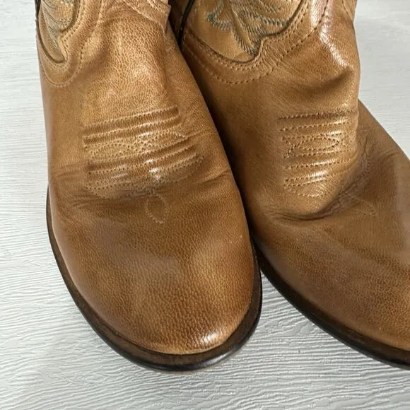 Dingo Boots Womens Size 7.5 Beige Tan Willie Leather Cowboy Western Festival