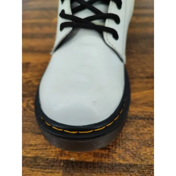 Doc. Martens Girl’s White Combat Side Zip Casual Boots Size 2 US