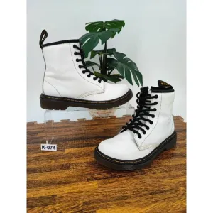 Doc. Martens Girl’s White Combat Side Zip Casual Boots Size 2 US