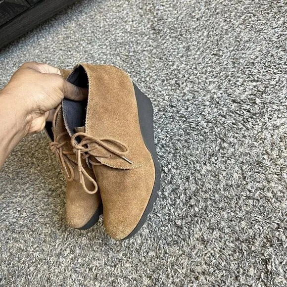 Donald J Pliner Boots Camel Brown Suede Leather Wedge Lace Up Chukka Size 7