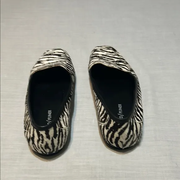 Donald J. Pliner Deedee Genuine Calf Hair Flats