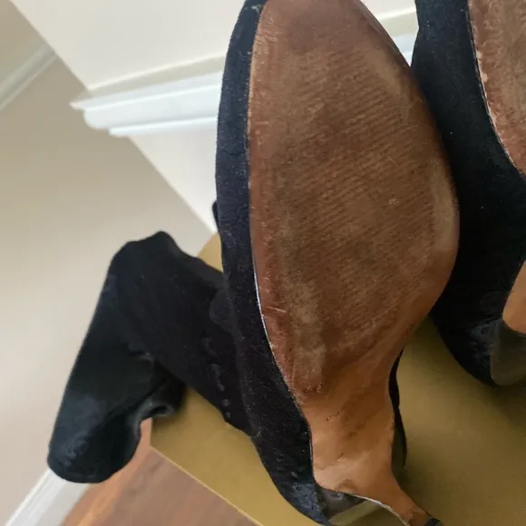 Donald j Pliner high calf heels