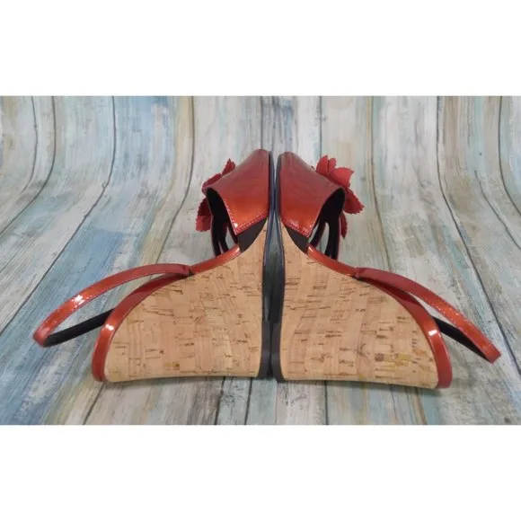Donald J Pliner Palmor Red Patent Floral Wedges Size 9.5 Slingback Heels NICE