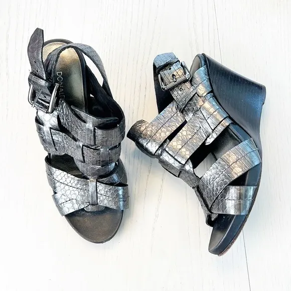 DONALD PLINER Gaia Snakeskin Slingback Wedge 5 Metallic‎ Peep Toe