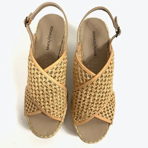 DONALD PLINER Lotti-RW Nude Raffia Woven Sandals