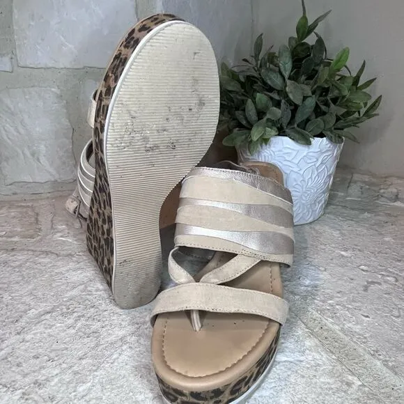 Donald Pliner Valri strappy slingback animal print wedges sz 9