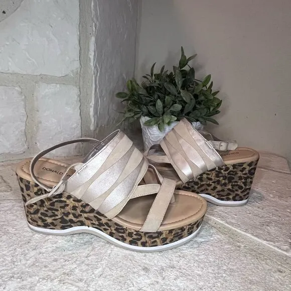 Donald Pliner Valri strappy slingback animal print wedges sz 9