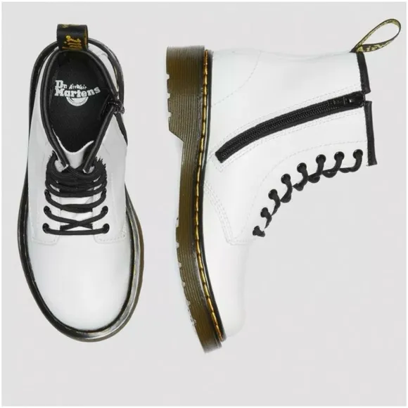 Dr. Martens | 1460 8-eye lace up side zip boots