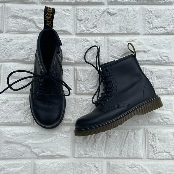 Dr. Martens 1460 Delaney Boots Kids  Black Leather Side Zip Pull Up Lace…