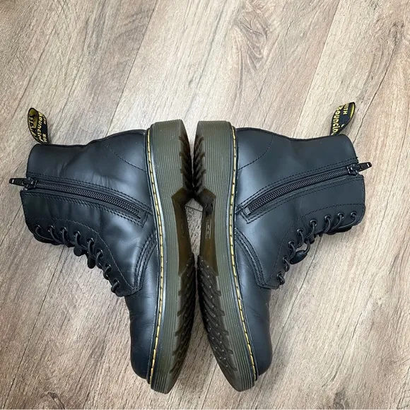 DR. MARTENS 1460 Harper J Black Boots Unisex