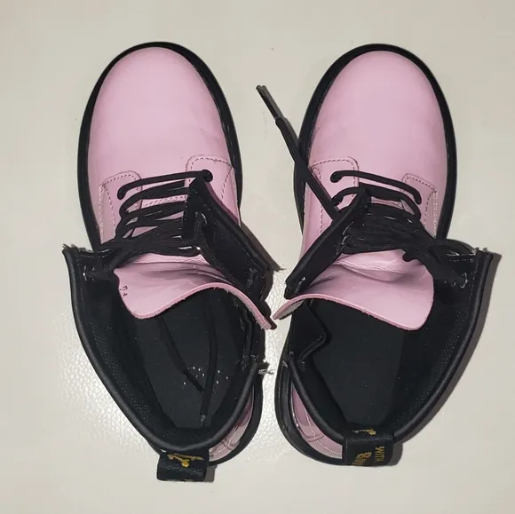 Dr Martens 1460 patent leather boots