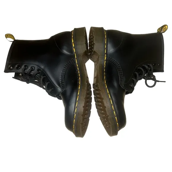 Dr Martens 1460 W smooth black leather boots size 8L