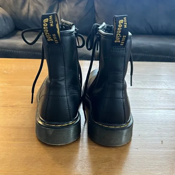 Dr. Martens 1460Y Black Leather Boots – Women’s Girls Size 5 US