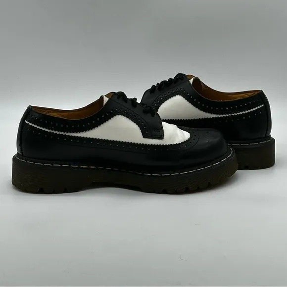 Dr. Martens 3989 Brogue Wingtip Oxford Shoes Black White Leather Platform