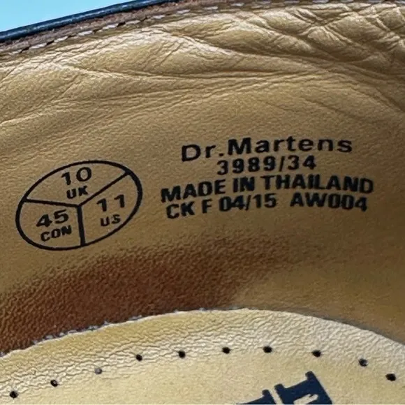 Dr. Martens 3989 Brogue Wingtip Oxford Shoes Black White Leather Platform