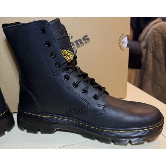 Dr Martens Air Wair boots combs leather New In Box Size 10