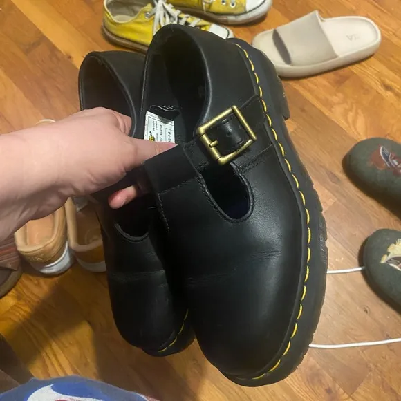 Dr. Martens Black women’s Mary Jane Shoes buckles t strap size 8 safety shoe