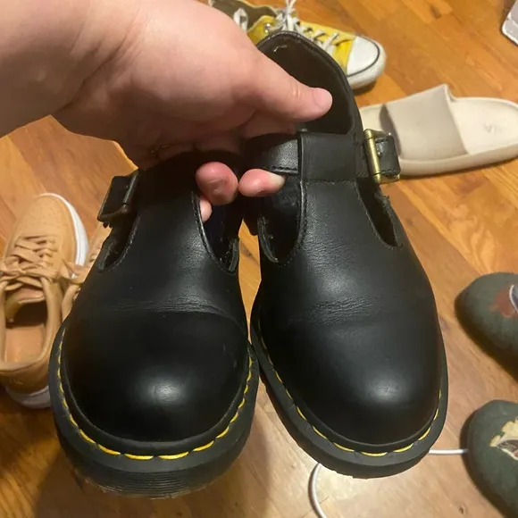 Dr. Martens Black women’s Mary Jane Shoes buckles t strap size 8 safety shoe