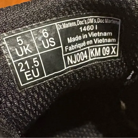 Dr. Martens Core Kids Boots