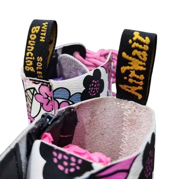 Dr. Martens Girls 1460 Pascal Boots