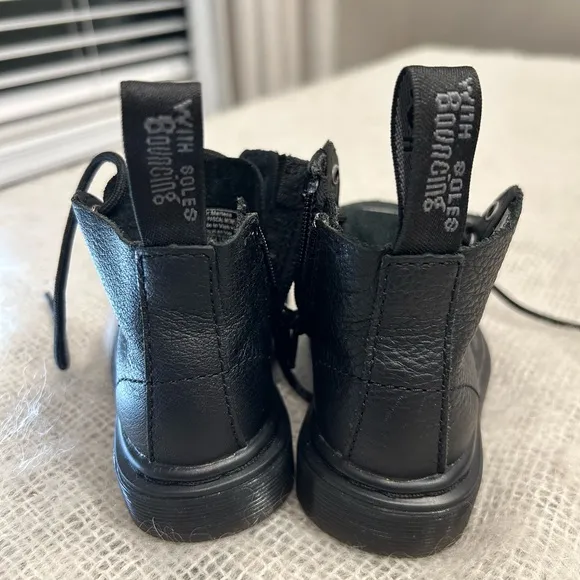 Dr. Martens NEW 1460 Pascal Mono Toddler/Baby size 4