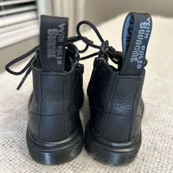 Dr. Martens NEW 1460 Pascal Mono Toddler/Baby size 4