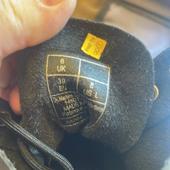 Dr‎ Martens Pascal leather  1460 boots