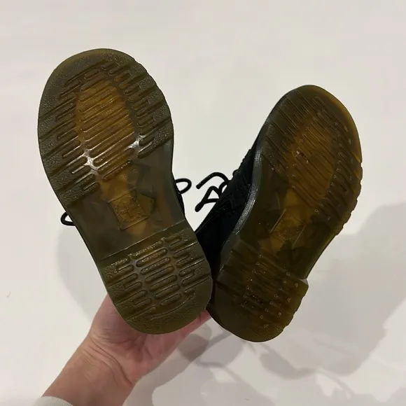 Dr. Martens unisex kids Black boots size 7