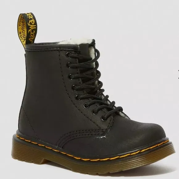Dr. Martens unisex kids Black boots size 7