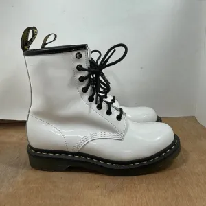 Dr. Martens Women Size 8 11821 White Leather Lace-Up Round Toe Combat Boots