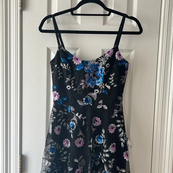 Dress the Population Uma Floral Dress in Black Multi Size XS