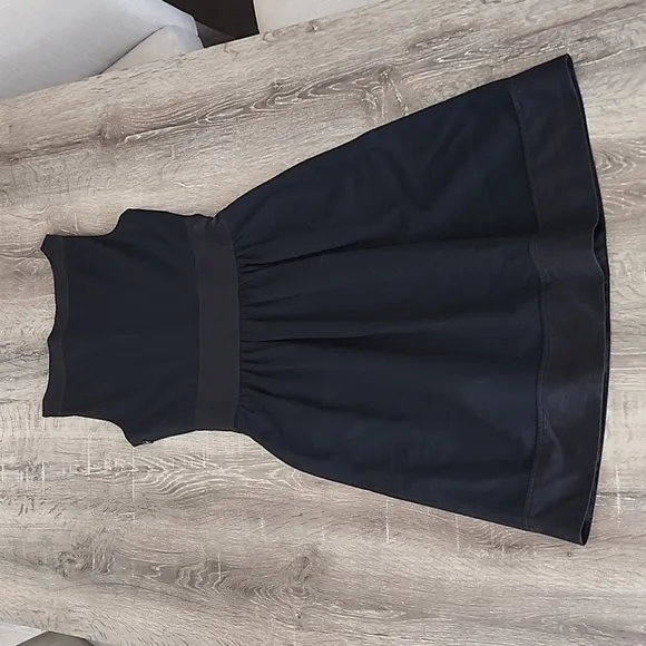 DVF Diane Von Furstenburg Zanne Ruched W/ Pockets Sheath Dress Black Size 6