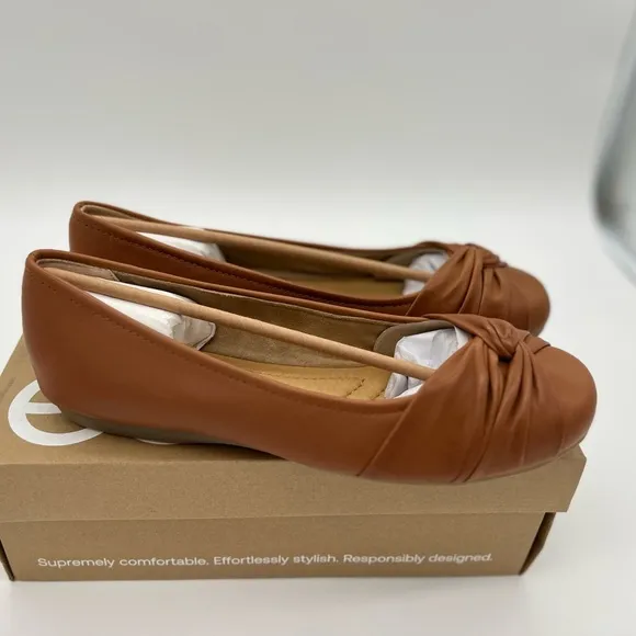 Earth Jacci Ballet Flat Shoes Women 10 W Leather Slip On Medium Brown