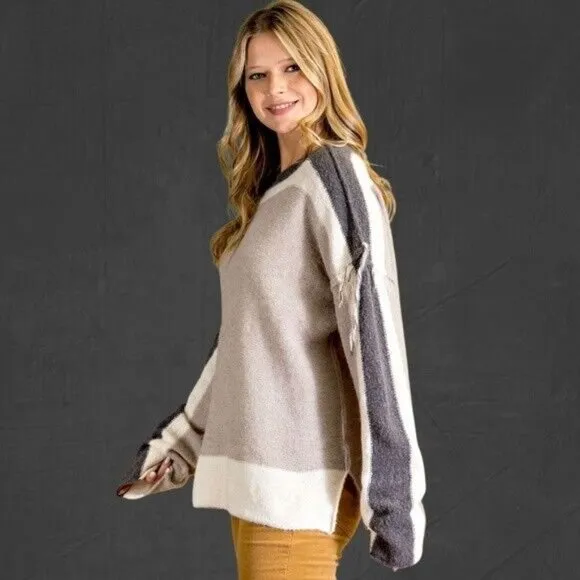 EASEL Loose Fit &amp; Slouchy Tunic Style Sweater Side Slits Boat Neck Fringe Detail