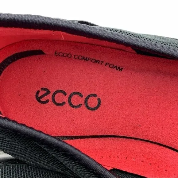 Ecco flats size 37 6-6.5 black leather comfort outdoors walking gorpcore