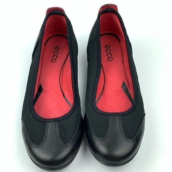 Ecco flats size 37 6-6.5 black leather comfort outdoors walking gorpcore