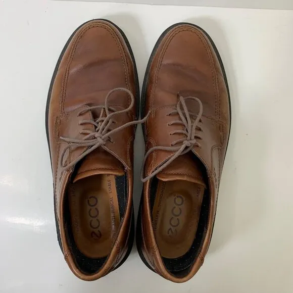Ecco Helsinki 2 Men's Nubuck Bike-Toe Derby Shoe Brown - Size 9