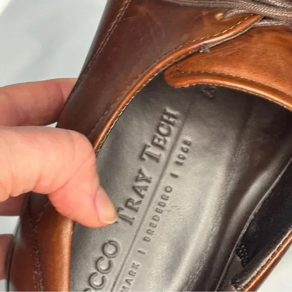 ECCO London Plain Toe Almond Brown Leather Derby Oxford  Dress Shoe 9/9.5. EU 43