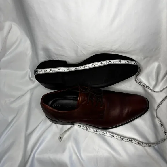 ECCO London Plain Toe Almond Brown Leather Derby Oxford  Dress Shoe 9/9.5. EU 43