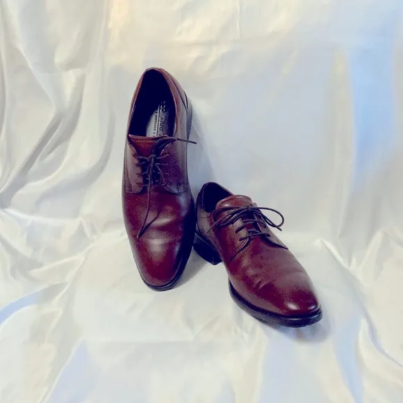 ECCO London Plain Toe Almond Brown Leather Derby Oxford  Dress Shoe 9/9.5. EU 43