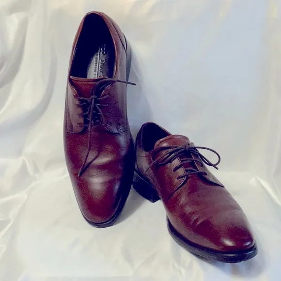 ECCO London Plain Toe Almond Brown Leather Derby Oxford  Dress Shoe 9/9.5. EU 43