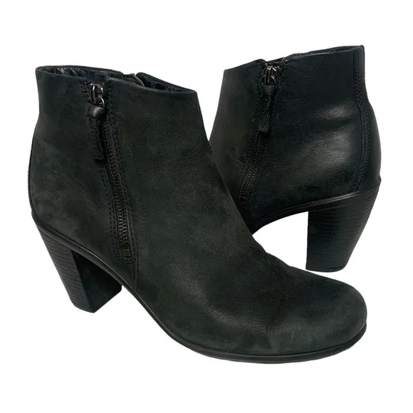 Ecco Touch Black Leather Side Zip Up Ankle Boots