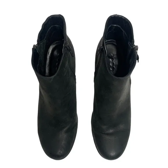 Ecco Touch Black Leather Side Zip Up Ankle Boots